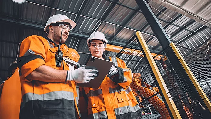 A Characteristic of Wearable Technology is That It Enhances Connectivity