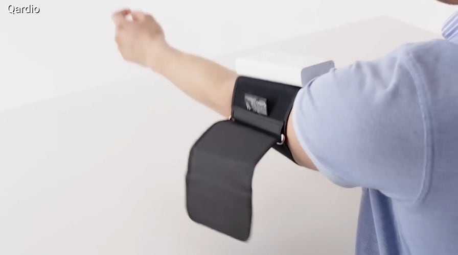 What Hydration Tools Integrate With Wearable Fitness Technology: Top Picks