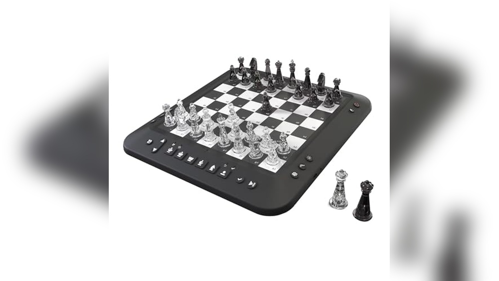 Best Electronic Chess Sets for Beginners and Advanced Players Alike