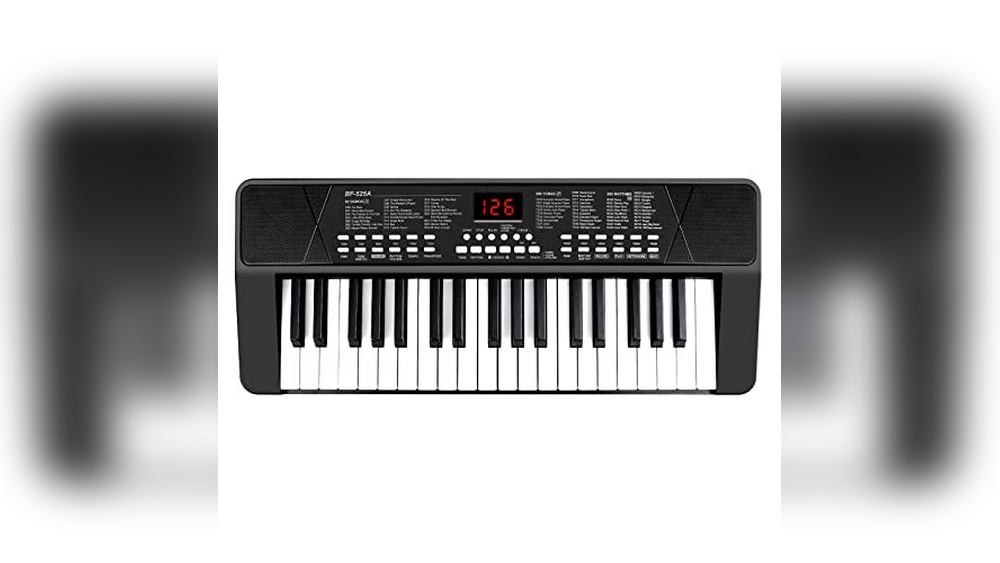 Best Electronic Keyboard to Buy Between 50.00 and 200.00 for Beginners