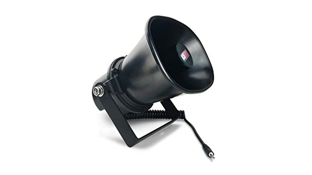 Best Electronic Predator Call for Ultimate Coyote and Fox Hunting Experience