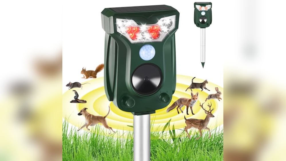 Best Electronic Raccoon Deterrent Solar Devices for Effective Outdoor Protection