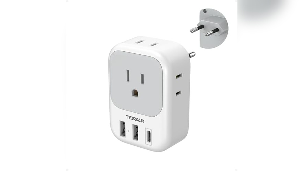 Best Electronic Shop in Italy: Top Travel Adapters and Power Converters