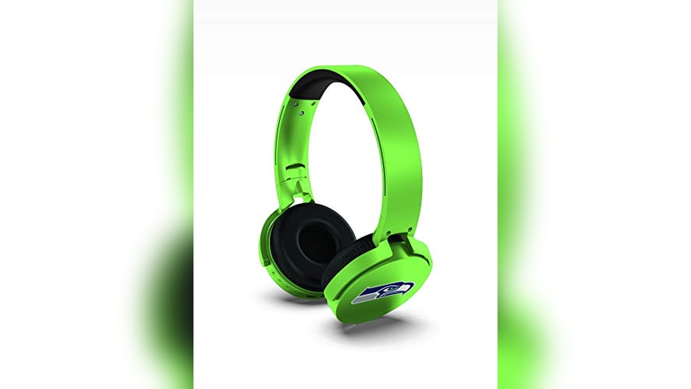 Best Electronic Stores in Seattle for Seahawks Fans and Tech Lovers