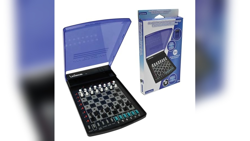 Best Electronic Travel Chess Sets for Fun and Strategic Play Anywhere